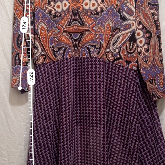 Women’s Peck & Peck L Purple Paisley 2 piece tank top w/ kimono style cover - Picture 10 of 12